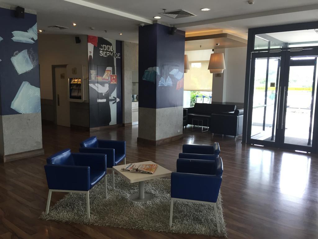 Hotel Caspia Pro גרייטר נוידה מראה חיצוני תמונה