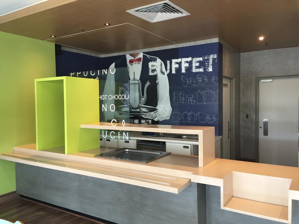 Hotel Caspia Pro גרייטר נוידה מראה חיצוני תמונה